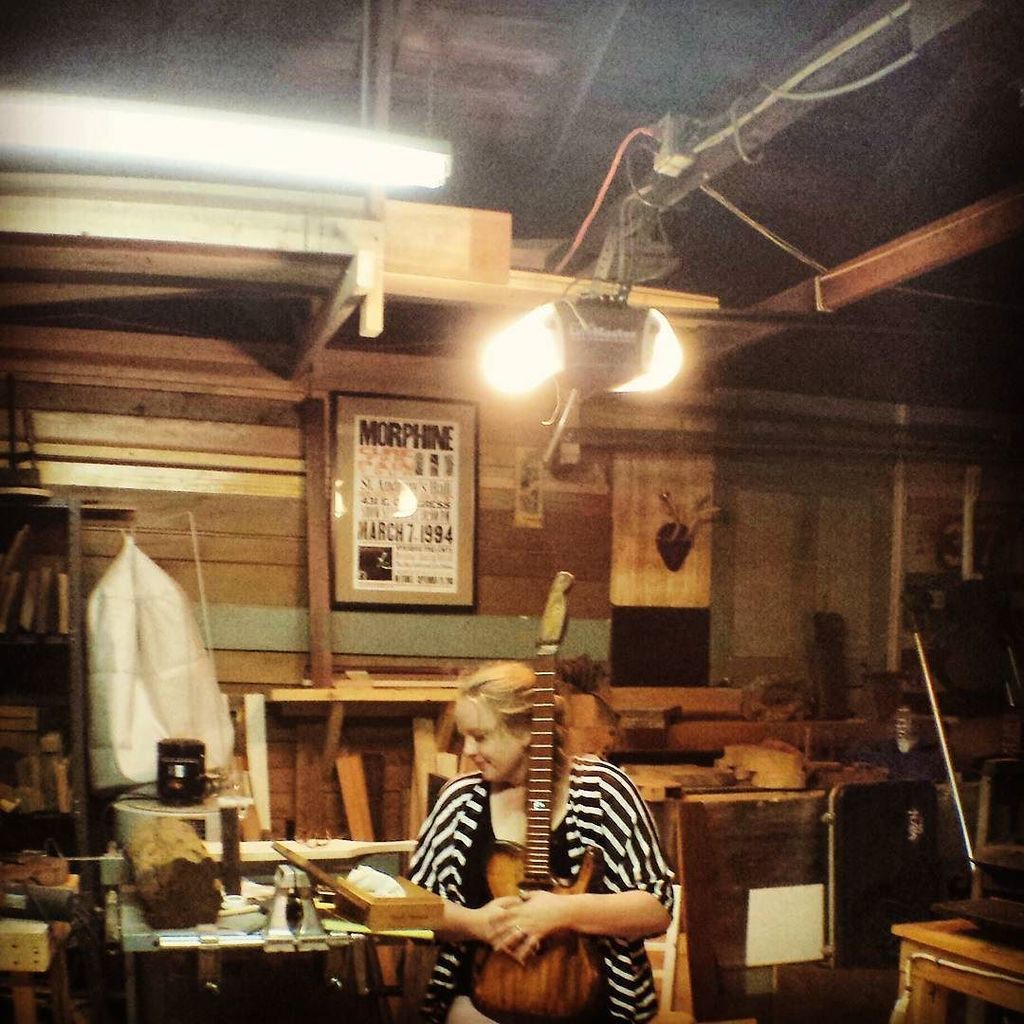 electric_trees's tweet photo. The future Mrs. holding a t-style in the shop that I built for...myself.
#electrictrees #lutherie #guitar #model #… https://t.co/wgD4okQy36