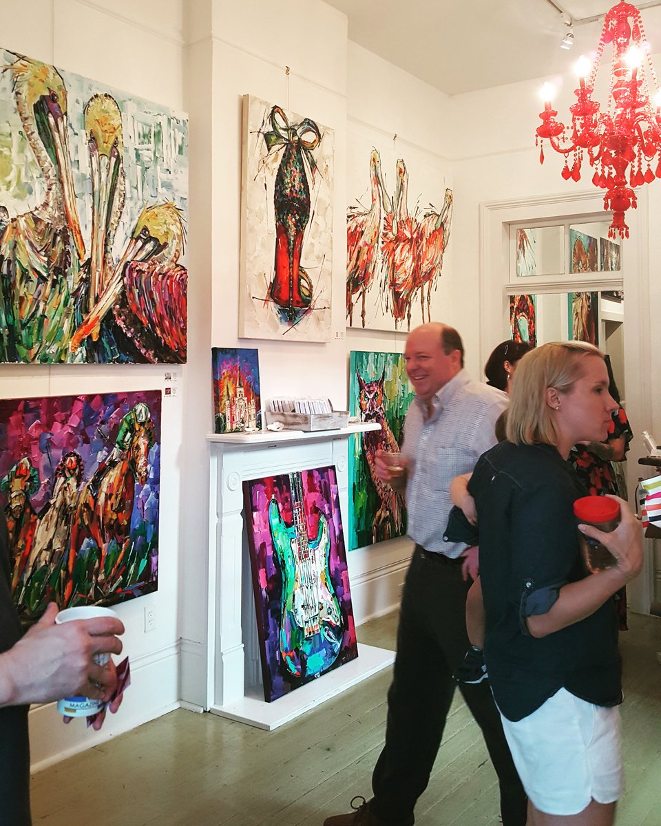 GirlsGuideNOLA's tweet photo. Another great Art for Art's Sake on the books! Thanks @MagazineStreet Shop &amp; Gallery Owners for a great night! #AFAS #NewOrleans https://t.co/bMgJlXoS5T