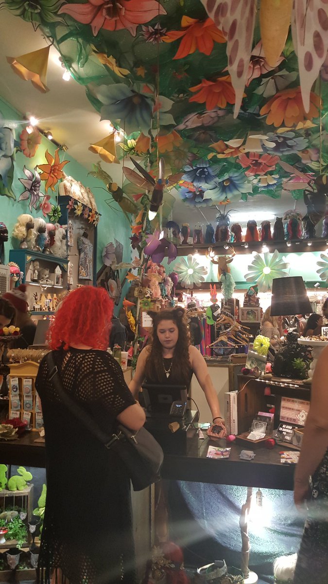 Another great Art for Art's Sake on the books! Thanks <a href="/MagazineStreet/">Magazine Street</a> Shop &amp; Gallery Owners for a great night! #AFAS #NewOrleans