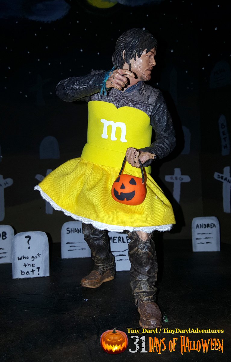 Tiny Daryl: melts in a microwave (probably), not in your hand. #SassySunday #31daysofhalloween #daryldixon #normanreedus <a href="/wwwbigbaldhead/">norman reedus</a>