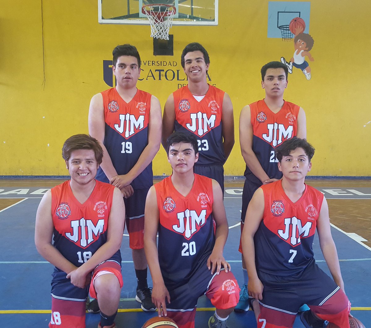 ENABOFEBACHILE's tweet photo. #Curso #Árbitros #Oficiales #Talca2016 @FebaChile @MindepMaule agradecer al #ColegioJuanIgnacioMolina #JIM https://t.co/03oVfDVuFu