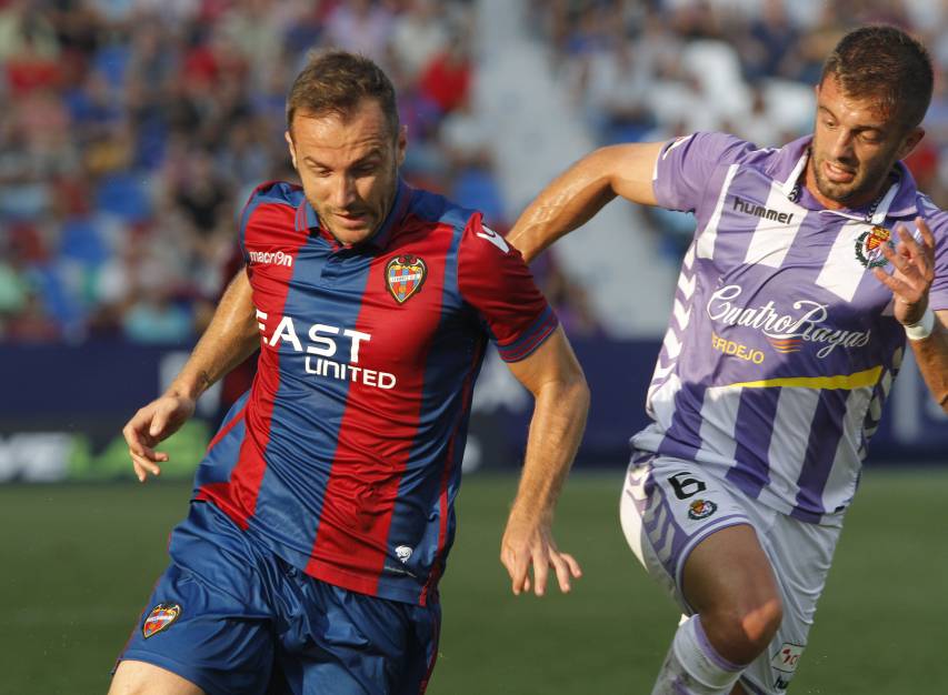 LevanteUD's tweet photo. GALERÍA | Disfruta de las mejores imágenes del #LevanteRealValladolid ➡ https://t.co/ujxQkY9WYb https://t.co/Bqy6y4JvzQ
