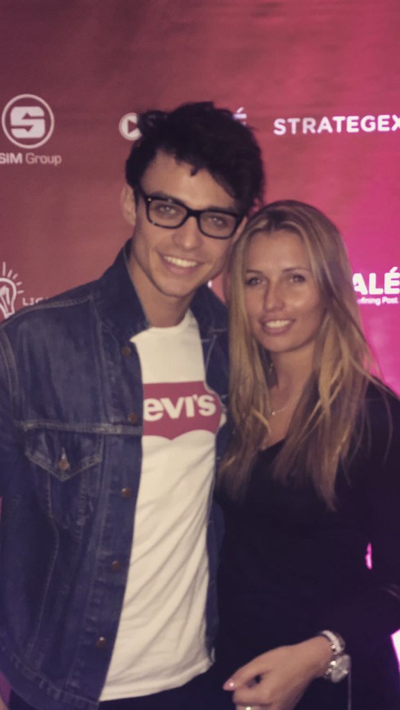 thomasadoherty's tweet image. @harrietllong has LANDED!!Vancouver Film Festival last night 💚 #Vancouver #agentgoals