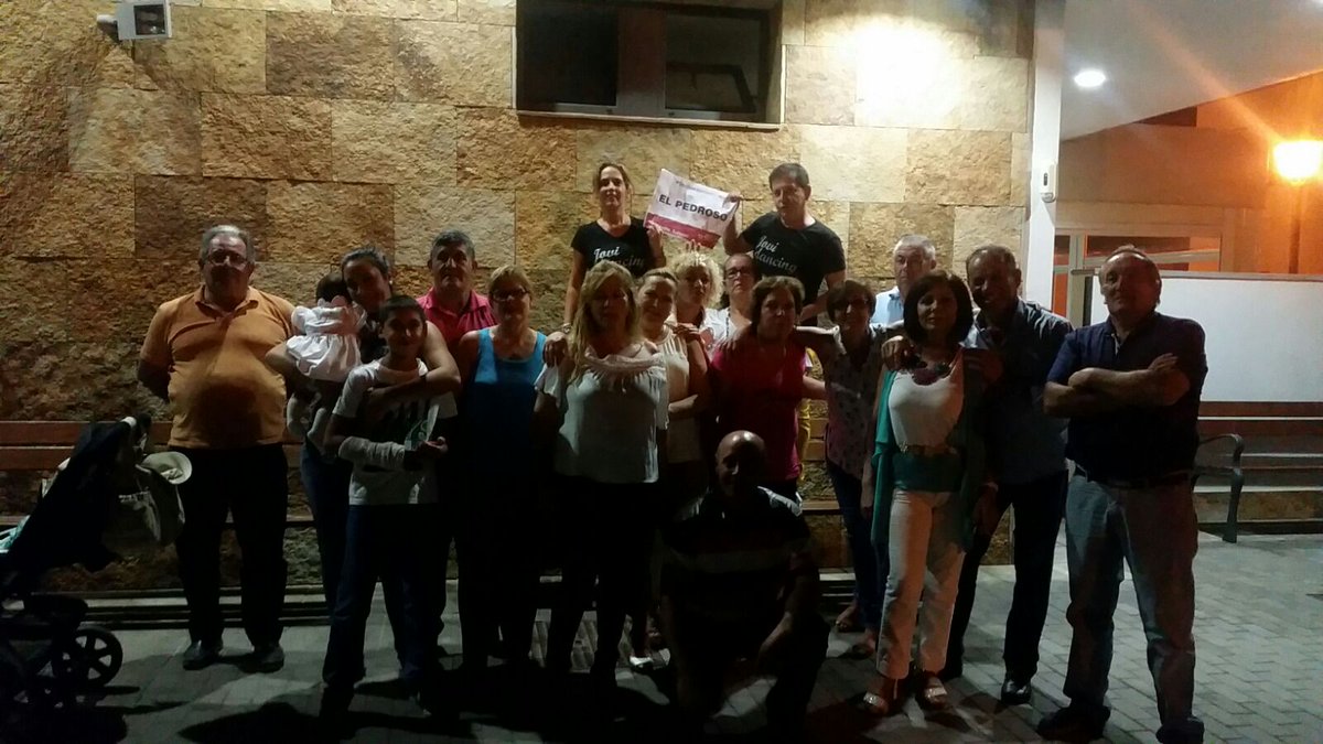 SinlyFriend's tweet photo. El grupo de baile Jovi Dancing también nos da todo su apoyo @Sevilla_Turismo #Sevillaesprovincia https://t.co/8CeEQt8ANa