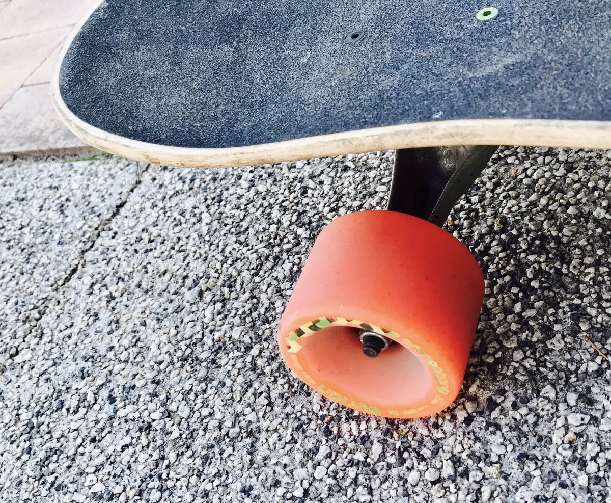 MrHuevoM's tweet photo. Pokedex terminada (hasta que haga algún viaje fuera de Europa) el último  Muk, con caramelos/km en longboard @SPAINPokemonGO @ZgzPokemonGo https://t.co/CAwGMebToM