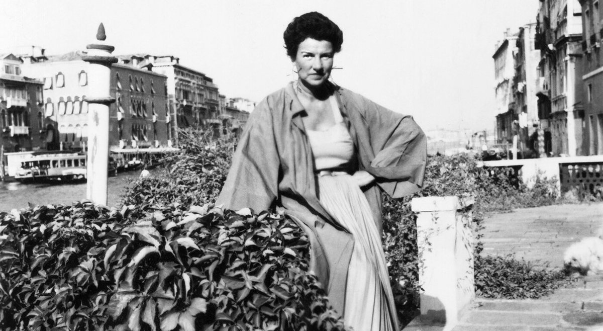 friseuringo's tweet photo. #PeggyGuggenheim acquista a #Venezia nel 1949 #PalazzoVenierDeiLeoni
Palazzo,progettato nel 1749 da #LorenzoBoschetti,rimasto incompleto. https://t.co/cfGoIyBE4h