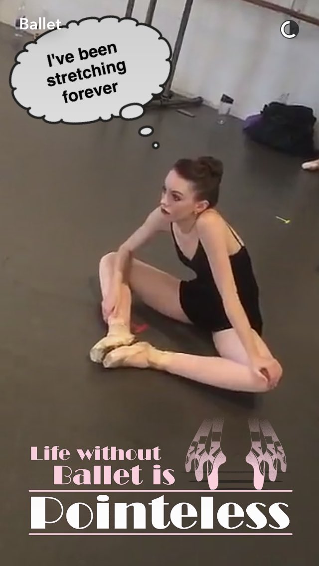 twerknballerina's tweet image. id like to take a moment and thank @Snapchat for this