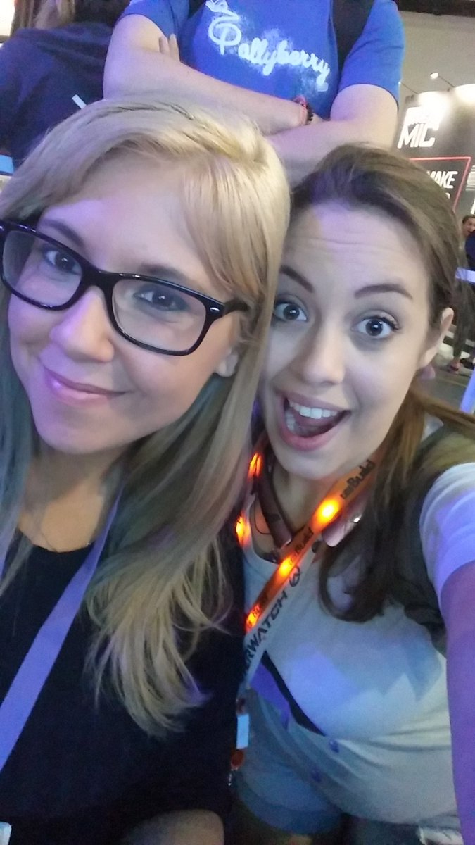 PeachyPiccinini's tweet photo. Love this lady!! Mario kart for life! @teamrelvo #relvoIRL https://t.co/R9A9zpdD5N