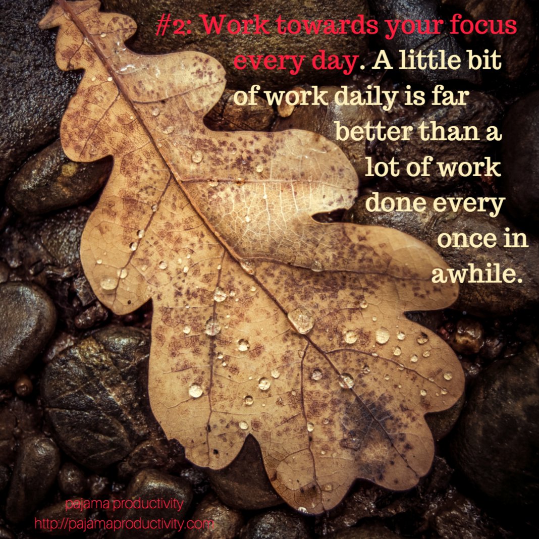 PJProductivity's tweet image. Day 2's tip: Work on your focus/project a little bit every day. Read more here: is.gd/TqWwm3 #FallIntoProductivity