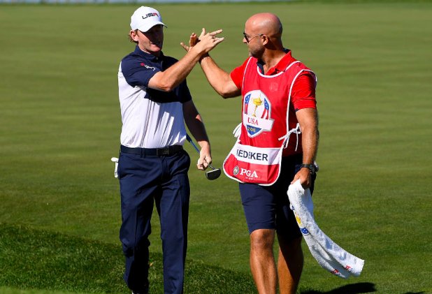 golfweek's tweet photo. Brandt Snedeker clutch birdie on 16 and closes out match on 17!!

U.S. up 14-10. Just a half point away! https://t.co/l6Fw0f4hFO #RyderCup https://t.co/OdNuiTQ8fD