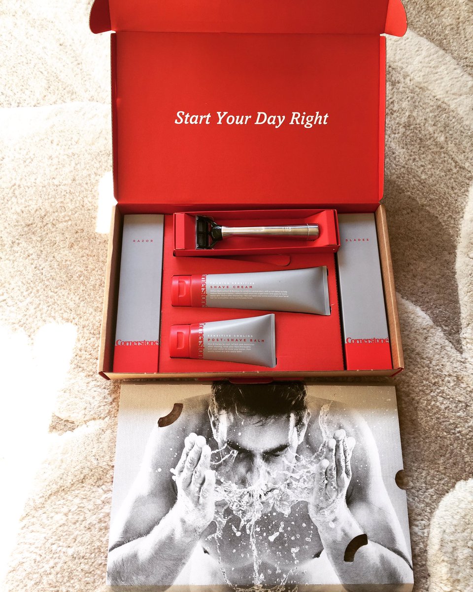 HugoBiggemann's tweet photo. How exciting👌🏻 #startyourdayright with @cornerstone_hq #bringon #monday recommended by @ukesquire  @britishgq https://t.co/lYegTU0ERl