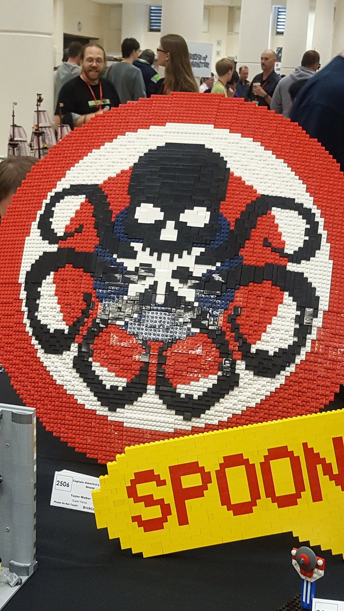 tasmen's tweet photo. #NOPE #BrickCon2016 https://t.co/518SoVTqAv