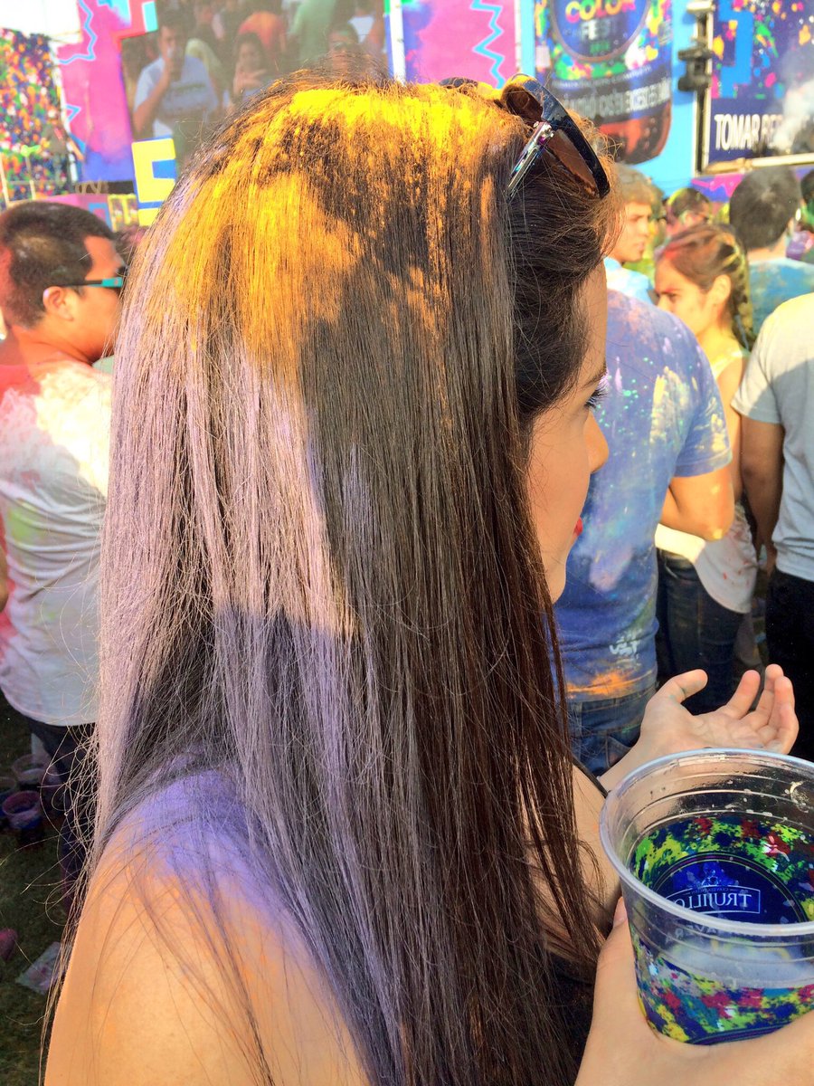 AleRivasplata28's tweet photo. ππππ #PrimaveraColorFest @Pilsentrujillo https://t.co/jiyWVKxLB5