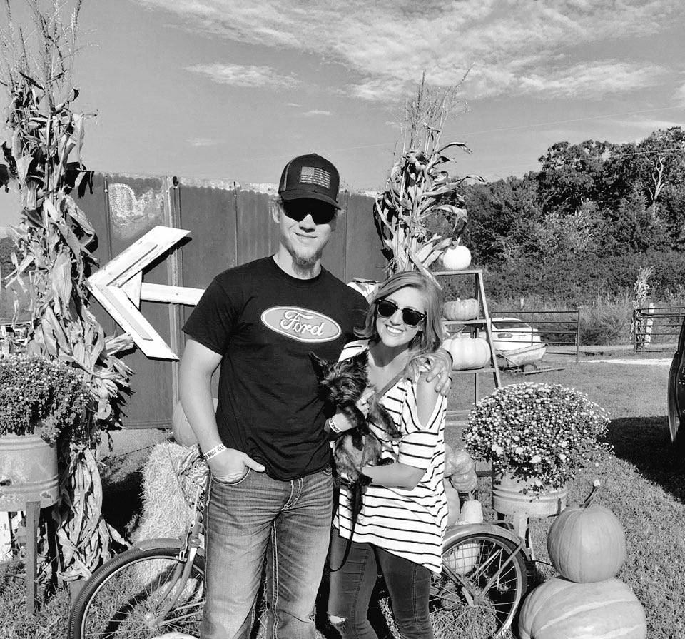 calliejstclair's tweet photo. Welcomed October in with lots of junk and great company https://t.co/BLT1FtY20q