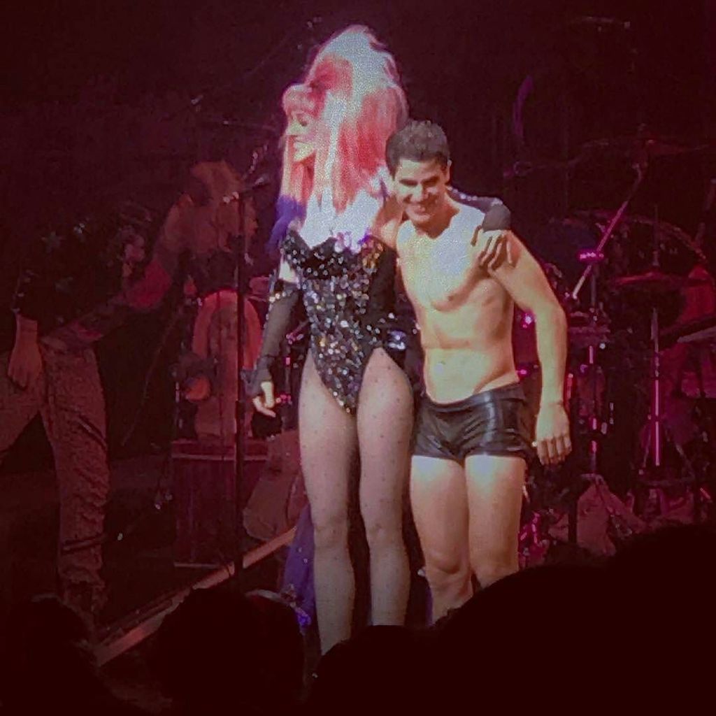 DarrenArmy's tweet photo. #Repost thedivax
SLAY QUEENS #hedwig #sf #heslay #darrencriss #amazing #rightnow #darrenc… https://t.co/40kIniFcSc https://t.co/jimSEJzwIp