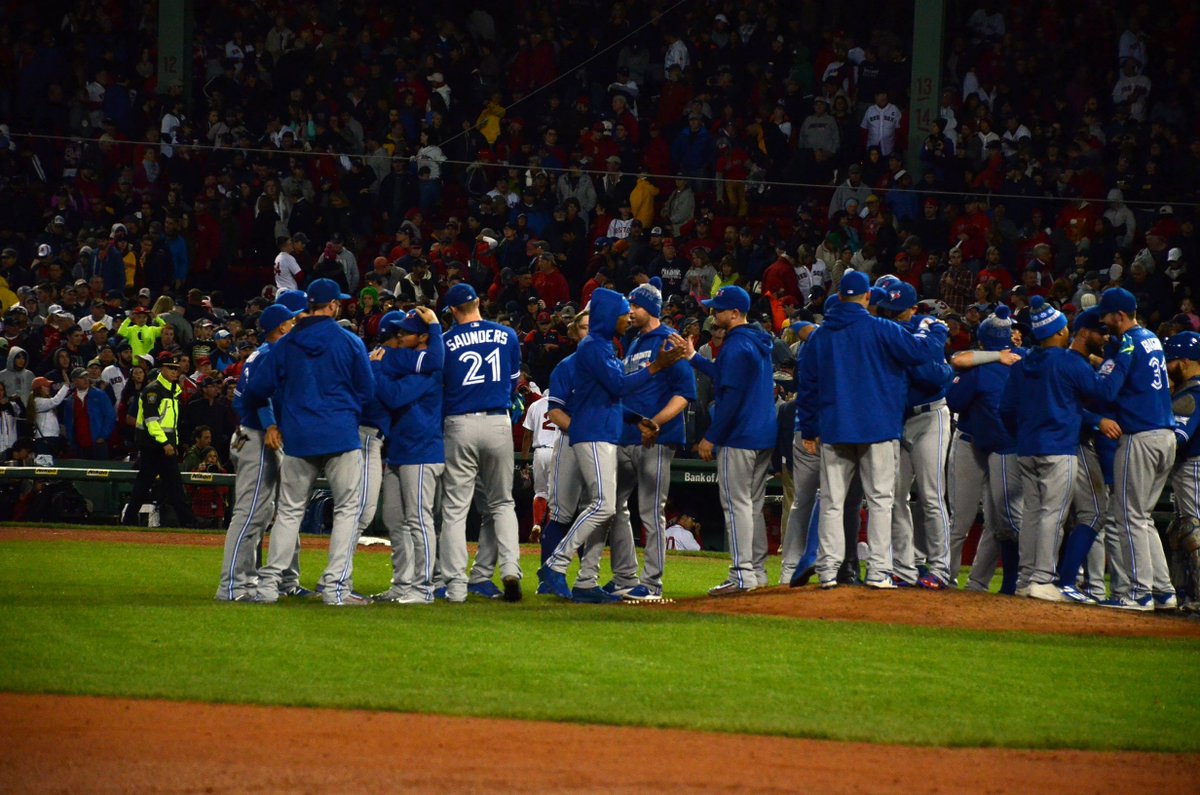 BlueJays's tweet photo. Just hold on we’re going home. #OurMoment 😃 https://t.co/sglrD6hY1V