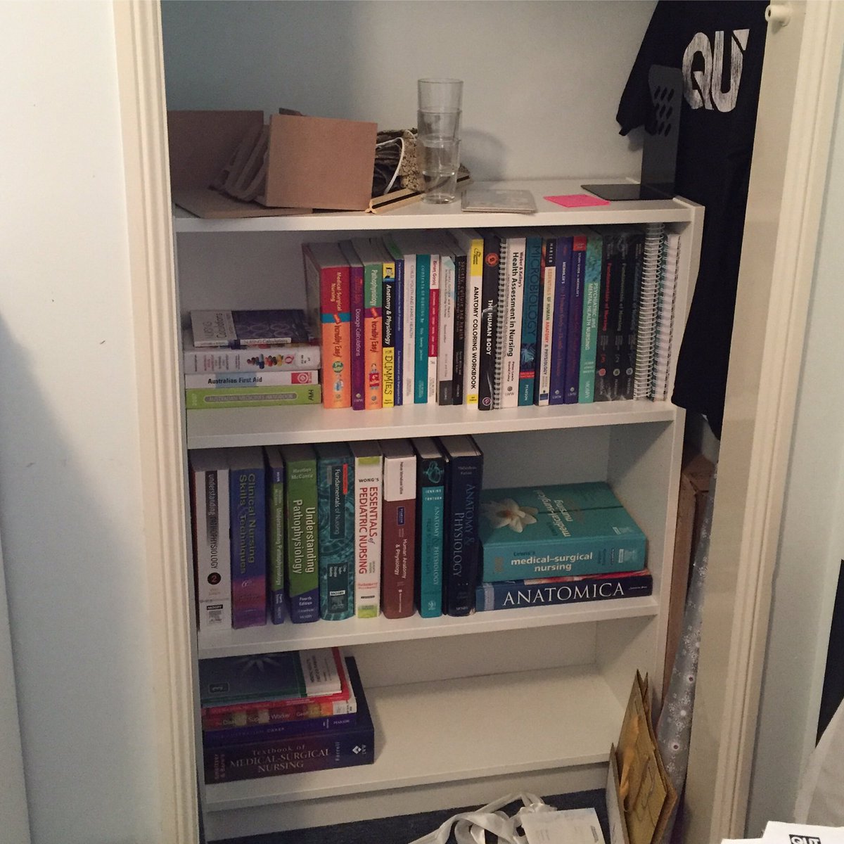 NurseNeeks94's tweet photo. Progress: I moved all craft stuff out of the cupboard and into the craft room, now have a space for everything uni. #qutlife https://t.co/b9AAaiLSH0