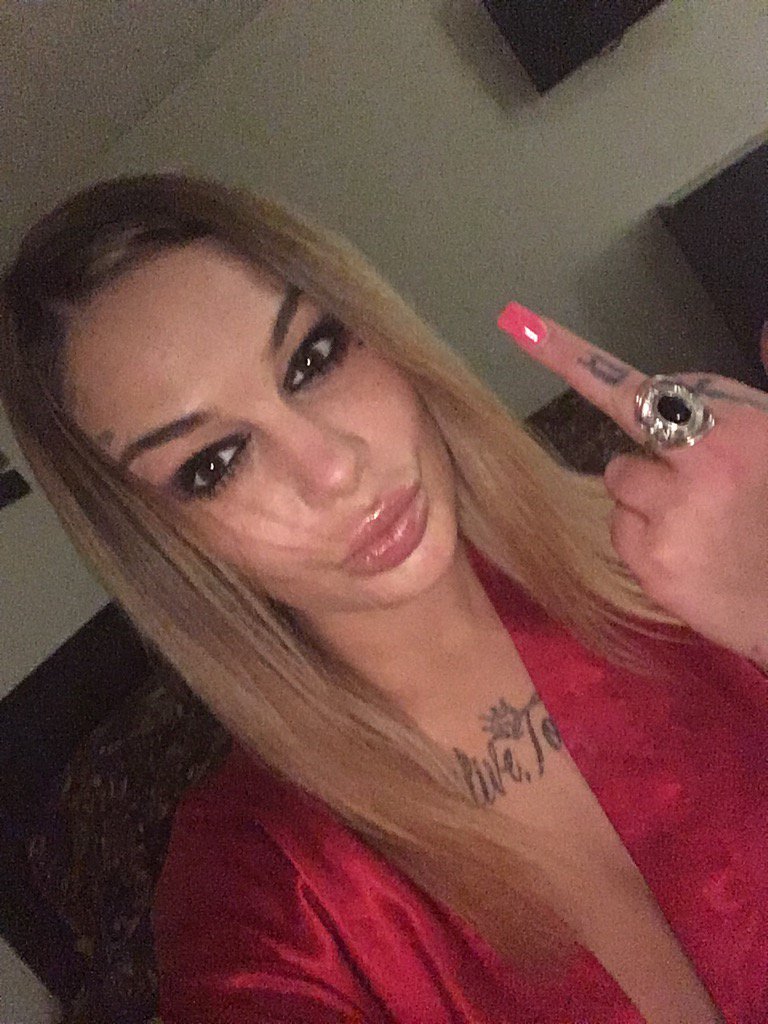 Content from realangelinavalentine