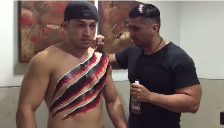 weckos18's tweet photo. Kon todo @Daga_wrestler a darle en su madre al refugiado!!🤘🤘 #dondeestanperros.. https://t.co/okYaM45987