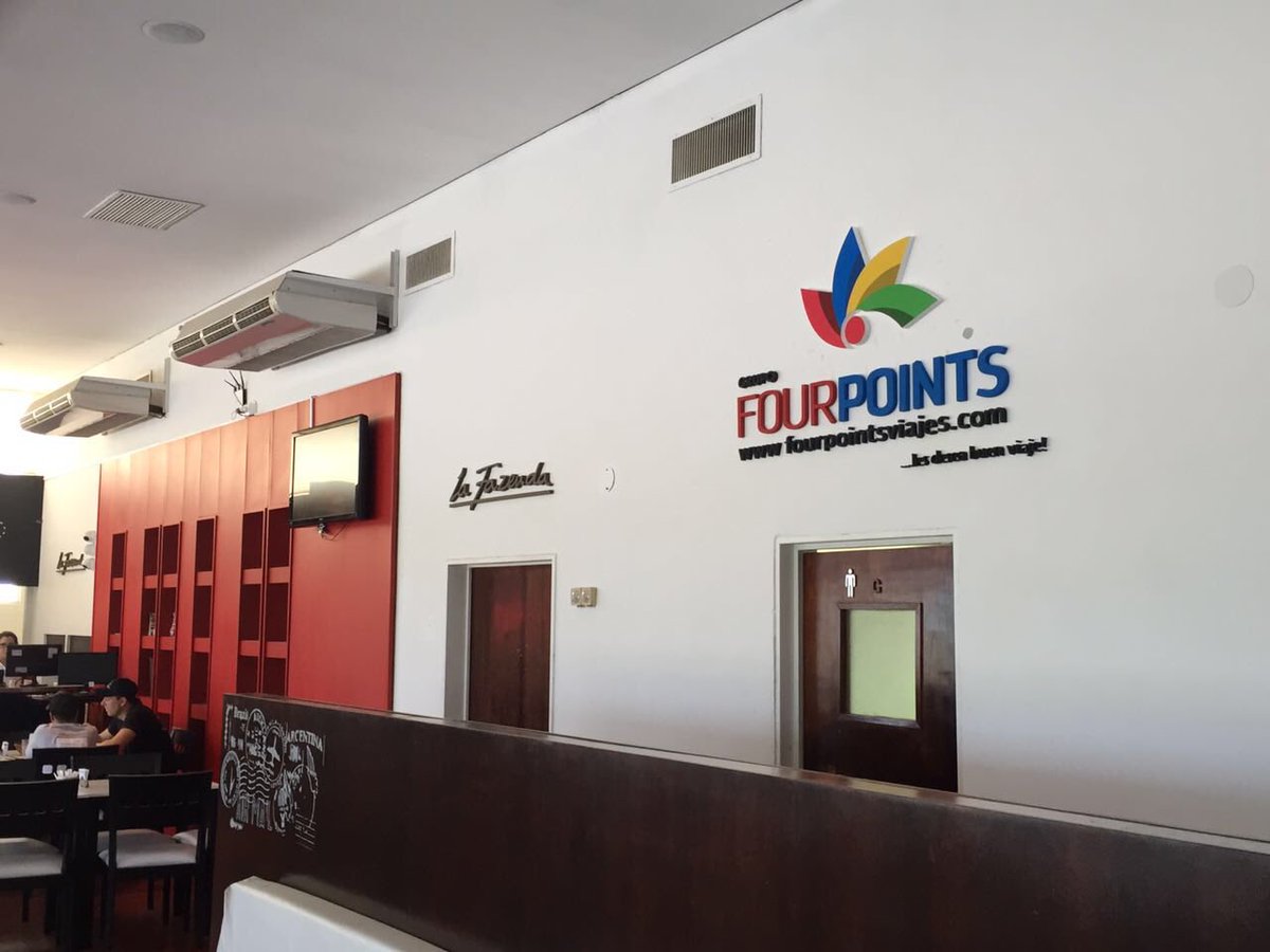 G_FourPoints's tweet photo. Siempre un paso adelante... tenemos nuevos beneficios para nuestros clientes. Refrigerios gratuitos en el aeropuerto de Rosario https://t.co/6rAC1tCPje