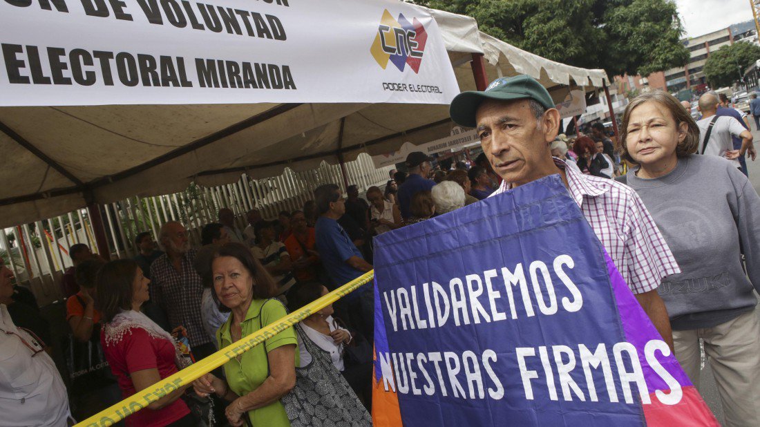 El Estímulo tweet media