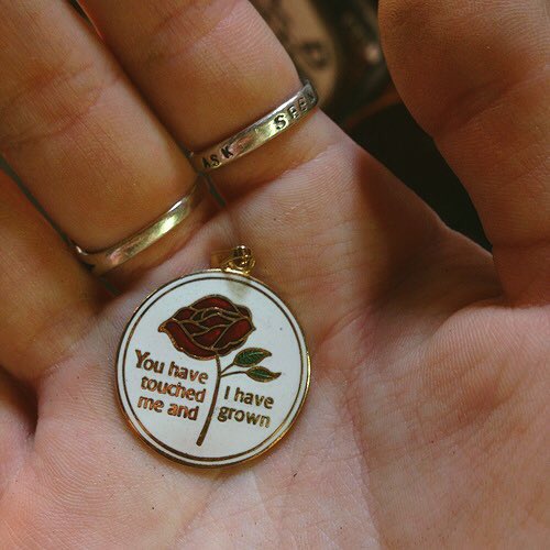 yerimaes's tweet photo. warm aesthetic 🍂🌰 https://t.co/8CMb8d1sea