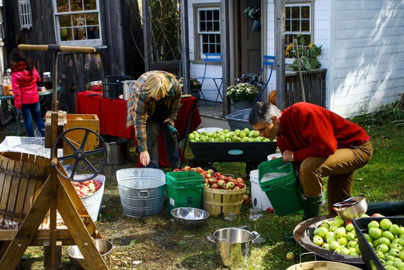 Apple Fest 2016 with Upper Valley Apple Corps and the Haven is October 8th!