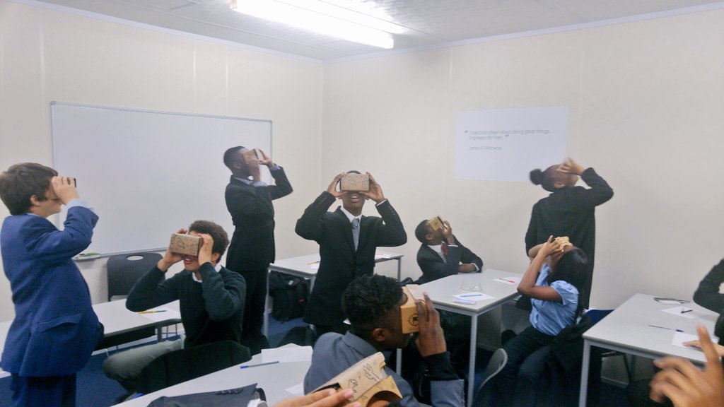 urban_teacher's tweet photo. This picture sums up our #googleexpedition experience using #googlecardbox with @GoogleForEdu @edcomsteachers @EdFella https://t.co/cwlxfh1Rqf