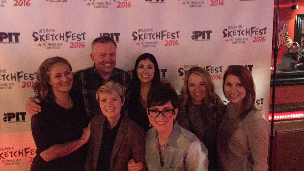 sketchworks's tweet photo. Thank you New York and everyone at @thepitnyc for an amazingly fun time! We will be back! #nycsf #sketchcomedy #roadtrip https://t.co/jqzNbffxt1