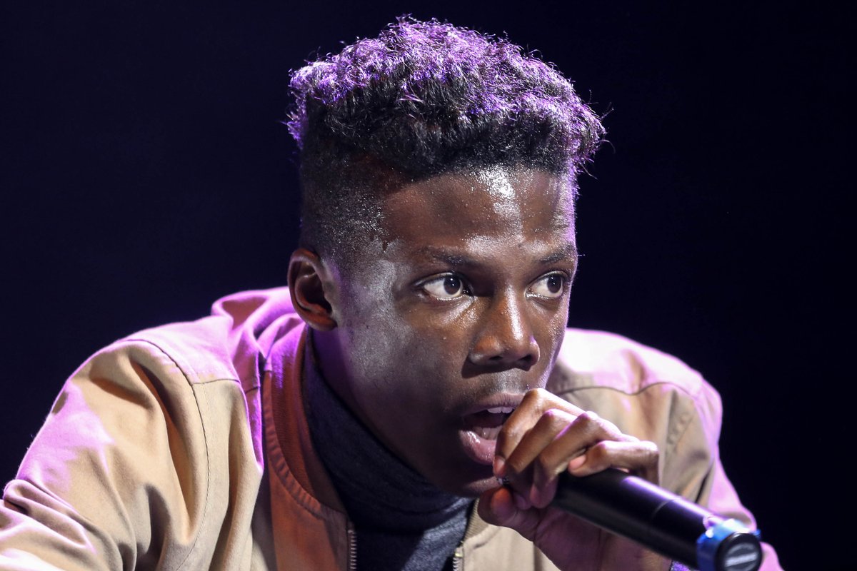 #Quimper
La sensation Dièse au <a href="/Le_Novomax/">Le Novomax</a> ! Il a remporté la finale régionale du Buzz booster cotequimper.fr/2016/10/17/la-…