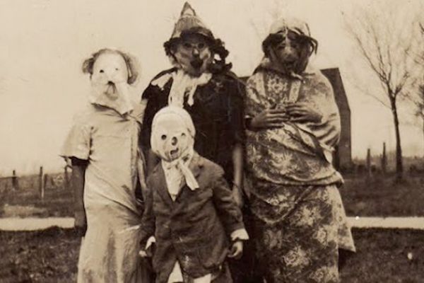 DarkDetour's tweet photo. Happy Halloween, Travellers. But stay tuned… https://t.co/1ouGcFtcKw