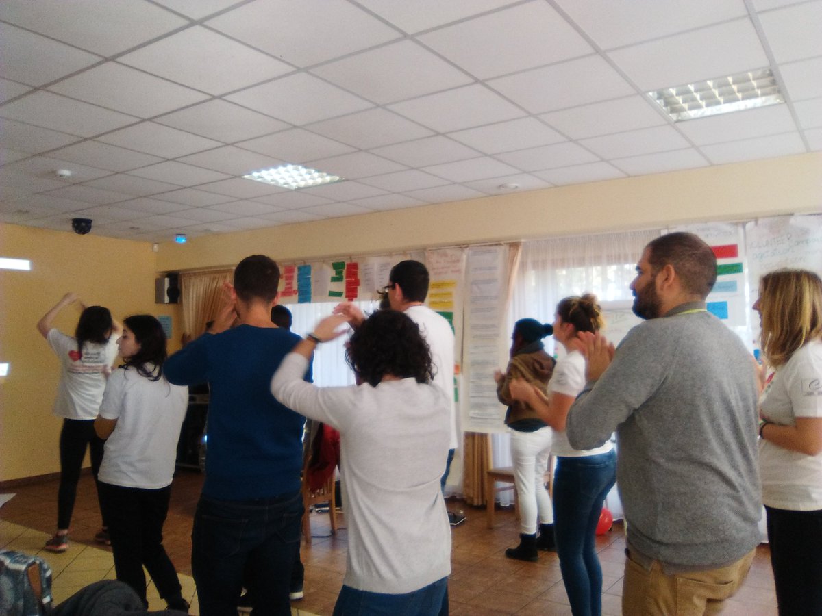 EuroBugInt's tweet photo. Non we are energizing and prepearing for other activities #Solidactivist #Eurobug #Humanrights #Nohatespeech #Erasmusplus #youthactivism https://t.co/JmrCG9Ejra