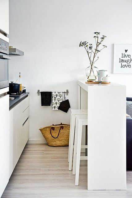 maebarquitect's tweet photo. ¿Qué te parece empezar la semana desayunando en una de estas barras?
#barrasdedesayuno #decoracióninterior #breakfast #cocinas https://t.co/Yi7PstoXW6