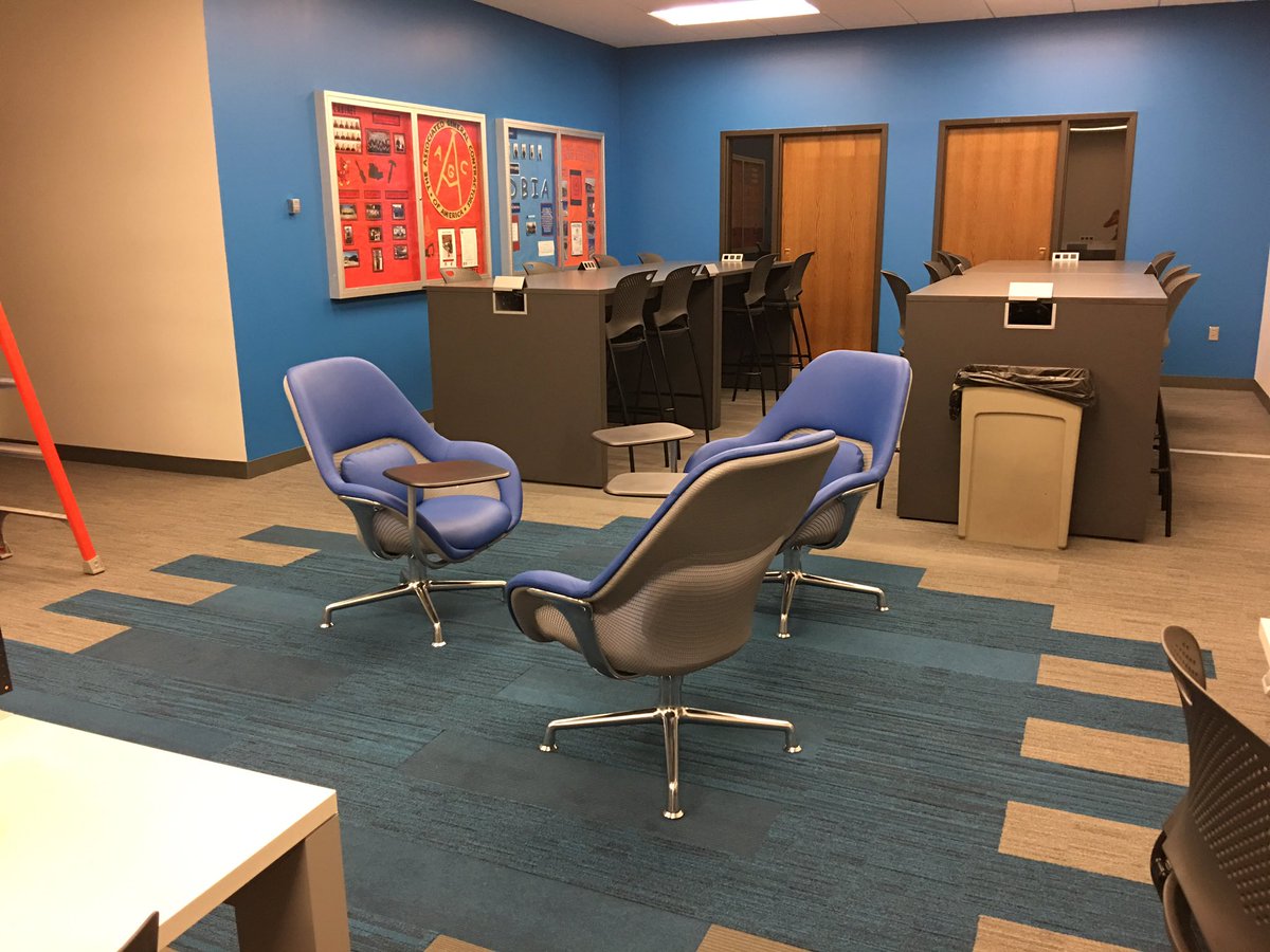 isuccee's tweet photo. Students: the Kiewit Student Study Center is now open. We hope you enjoy working in this re-modeled space. Thank you for waiting! https://t.co/FJ5JnfmozG