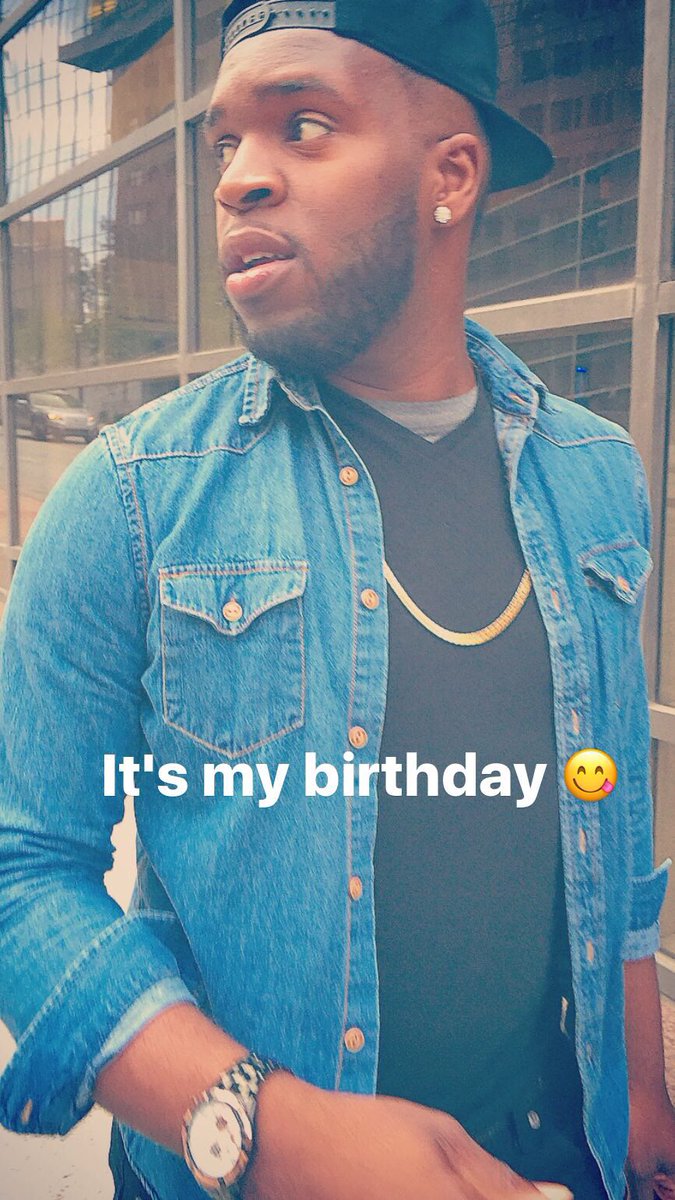 BahRuise's tweet photo. Turn up #birthdayboy https://t.co/8wby2QVJeB