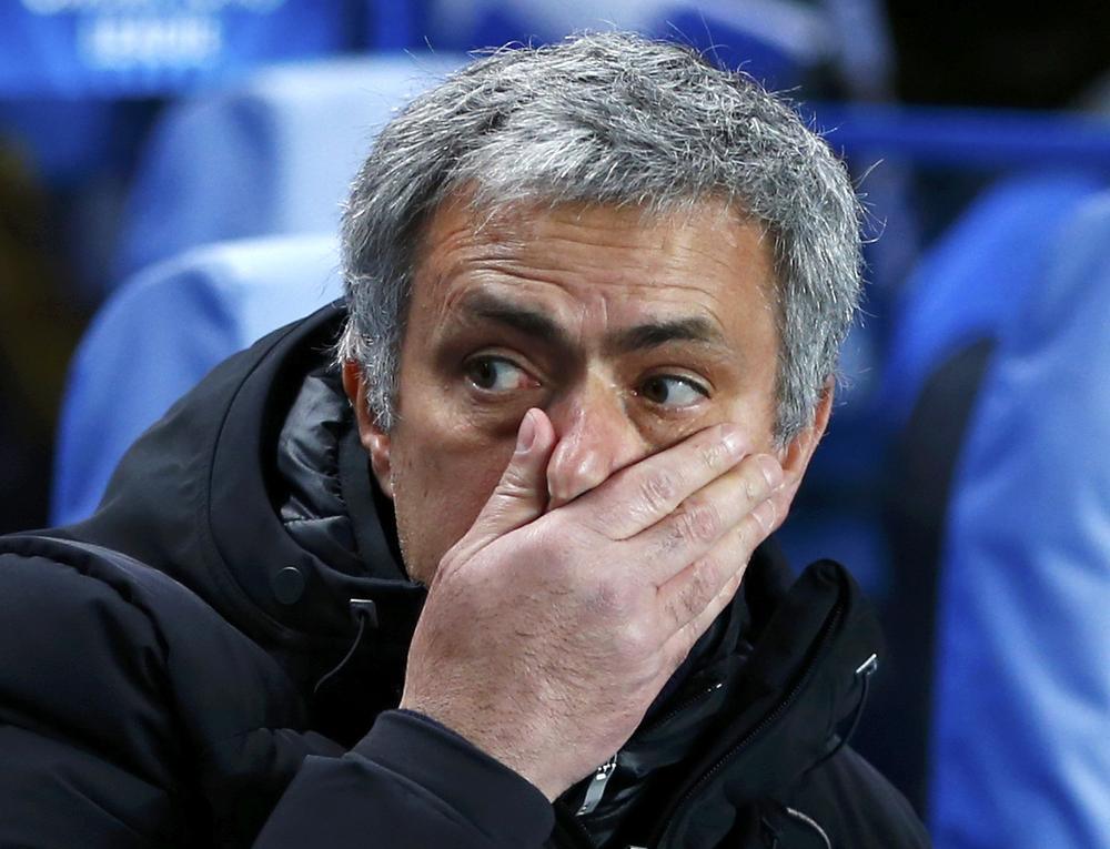Guardian: Mou dapat dikenai sanksi akibat komentarnya tentang wasit jelang laga vs LFC.

#WEAREUNITEDID 
#YOUC1000ISOTONIC 
#UNITEDARMY