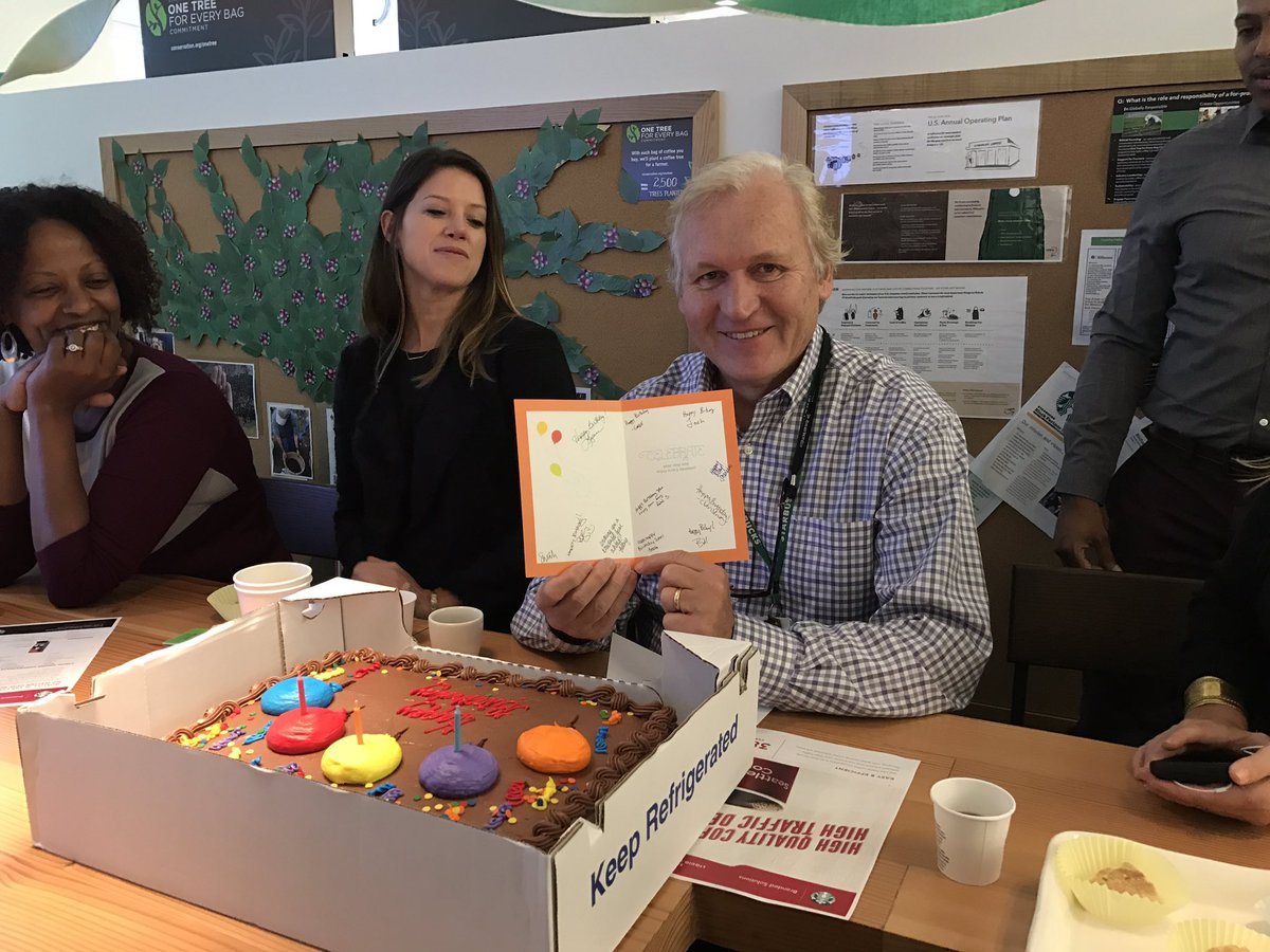 royasbux's tweet photo. Celebrating John's birthday #sbuxmatl https://t.co/9QOdUTzfqK