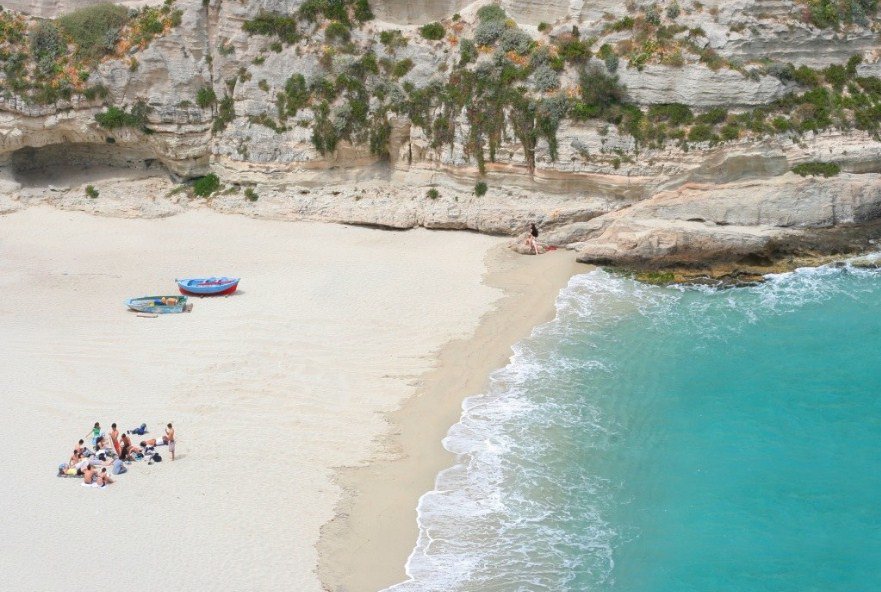 RichLawrence01's tweet photo. 10 Most Spectacular And Best #Beaches in #Italy https://t.co/TyY3VqKYDi  #Travel https://t.co/flna8WLI9K