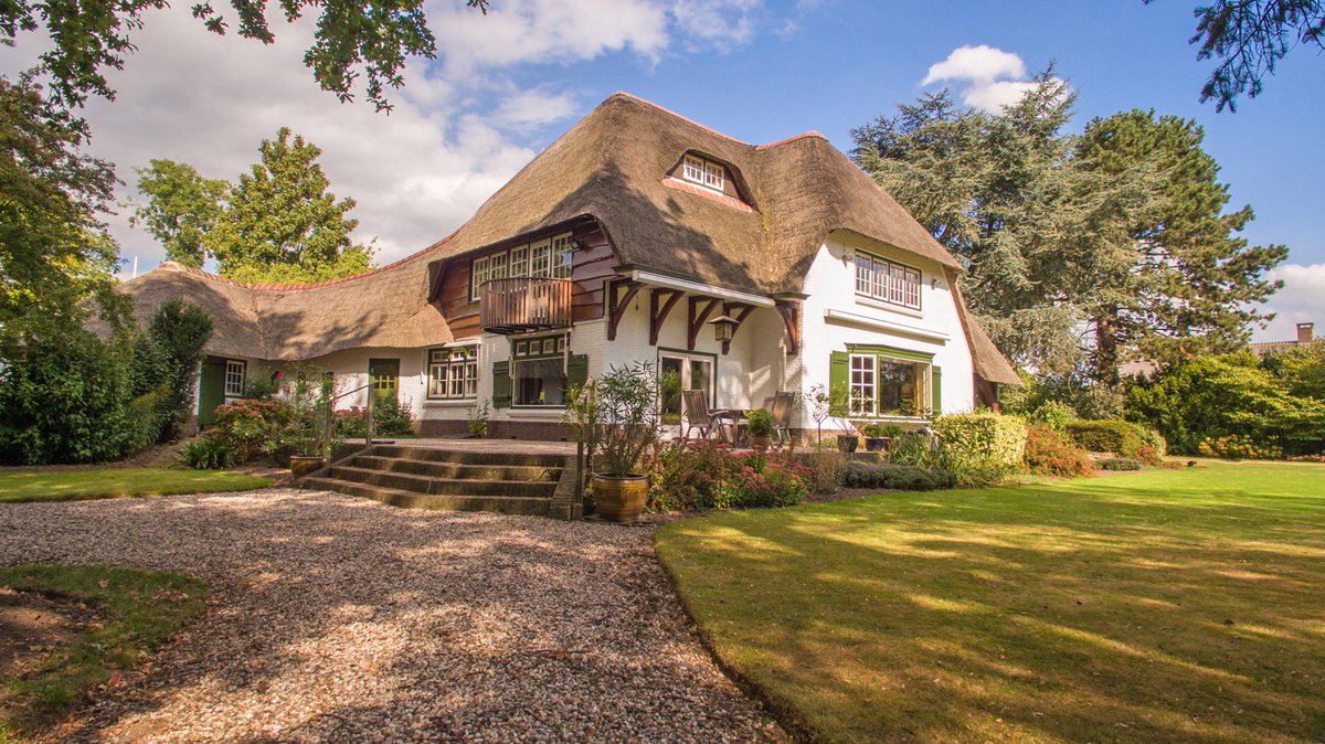 NIEUW | Directiewoning van voormalige jamfabriek De Betuwe, bekend van #Flipje | Burgemeester Meslaan 75 te #Tiel: landerije.nl/woningaanbod/t…