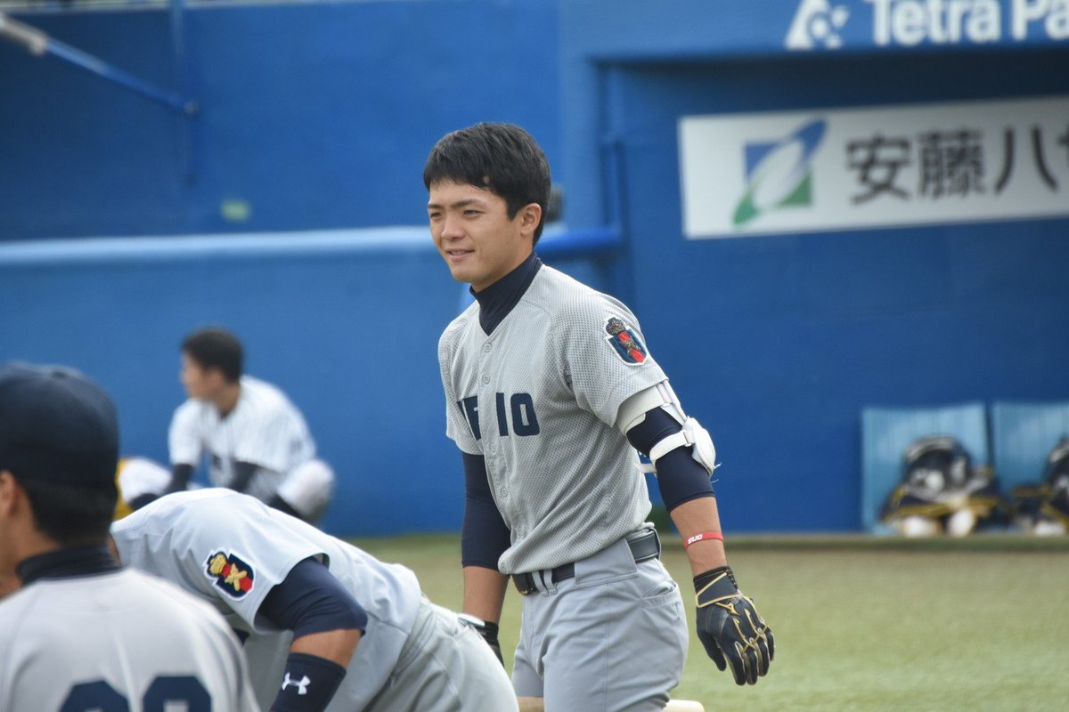 宮井 على تويتر 慶大vs立大 郡司裕也選手 仙台育英 日に日に頼もしさを増す郡司くん 4年生に挟まれても違和感なし でもタレ目かわいい W 関係ない Big6 Keio