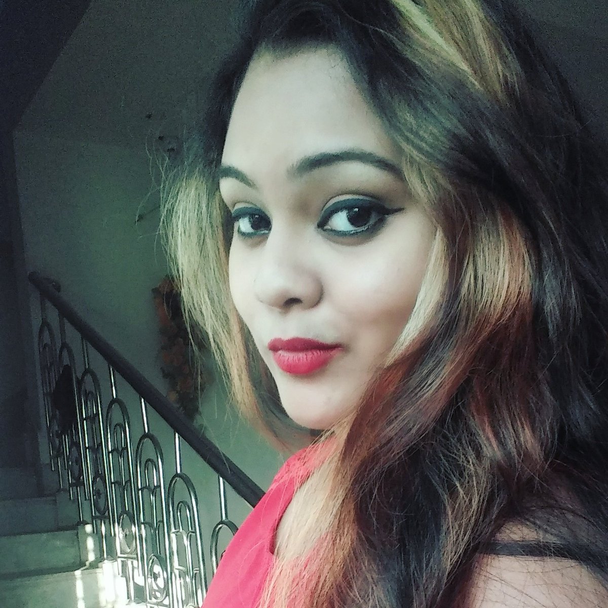 JyotiShahh's tweet photo. Na kisska dil chahiye na kisska jaan chahiye, Mere dil ka haal jo smjh sake mujhe bas woh insan chahiye.❤❤ https://t.co/CHZNtquOYH