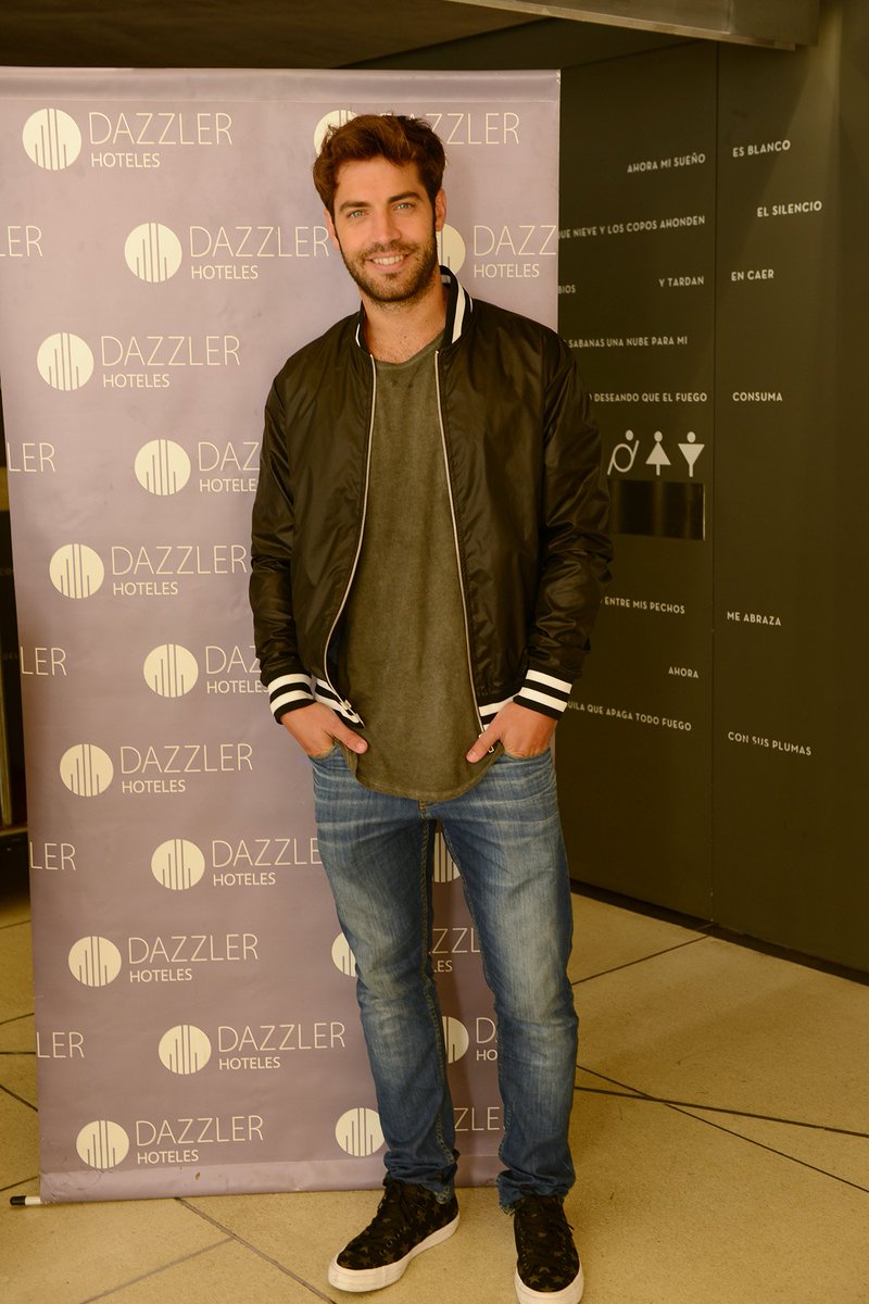 lallavedealegra's tweet photo. Gracias @dazzlerhoteles por recibir al equipo de @ciudad_com para la producción con @Alfonsobjamin https://t.co/SlawXA9QFK https://t.co/M04BnxOqFj