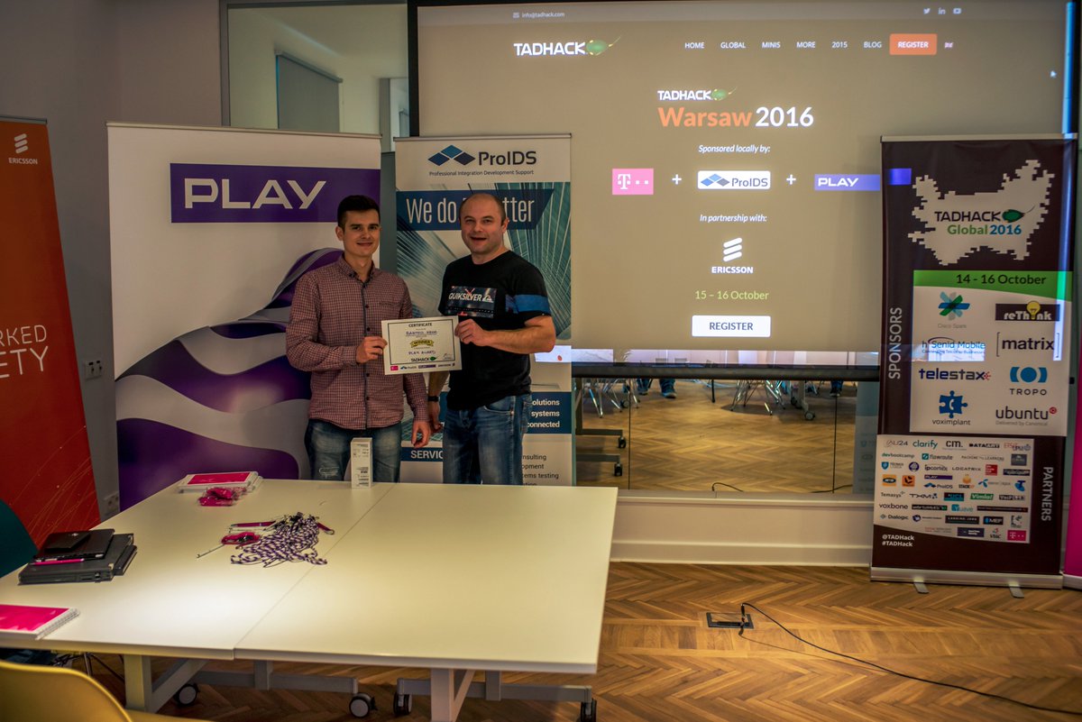 tadhackpl's tweet photo. Prezentacja Smart Alarm - zdobywca Honor 8, nagrody Play na #TADHack #Warszawa 2016 https://t.co/9YitLfOE4u #PlayAPI @Restcomm_ @JesCruMan https://t.co/upWy3LXcjC