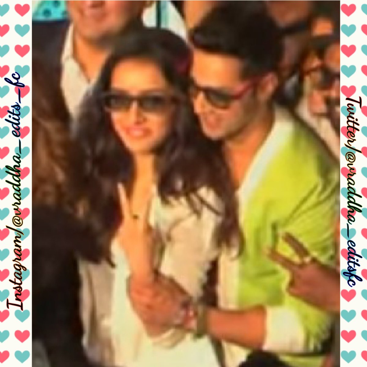 VarShra_editsfc's tweet photo. Look at these two cuties!! 😍😍😭😭😭😭😍😍
#TooCutetobeReal #varundhawan #ShraddhaKapoor #varddha #vraddha #varshra https://t.co/HY2QgaIeMX