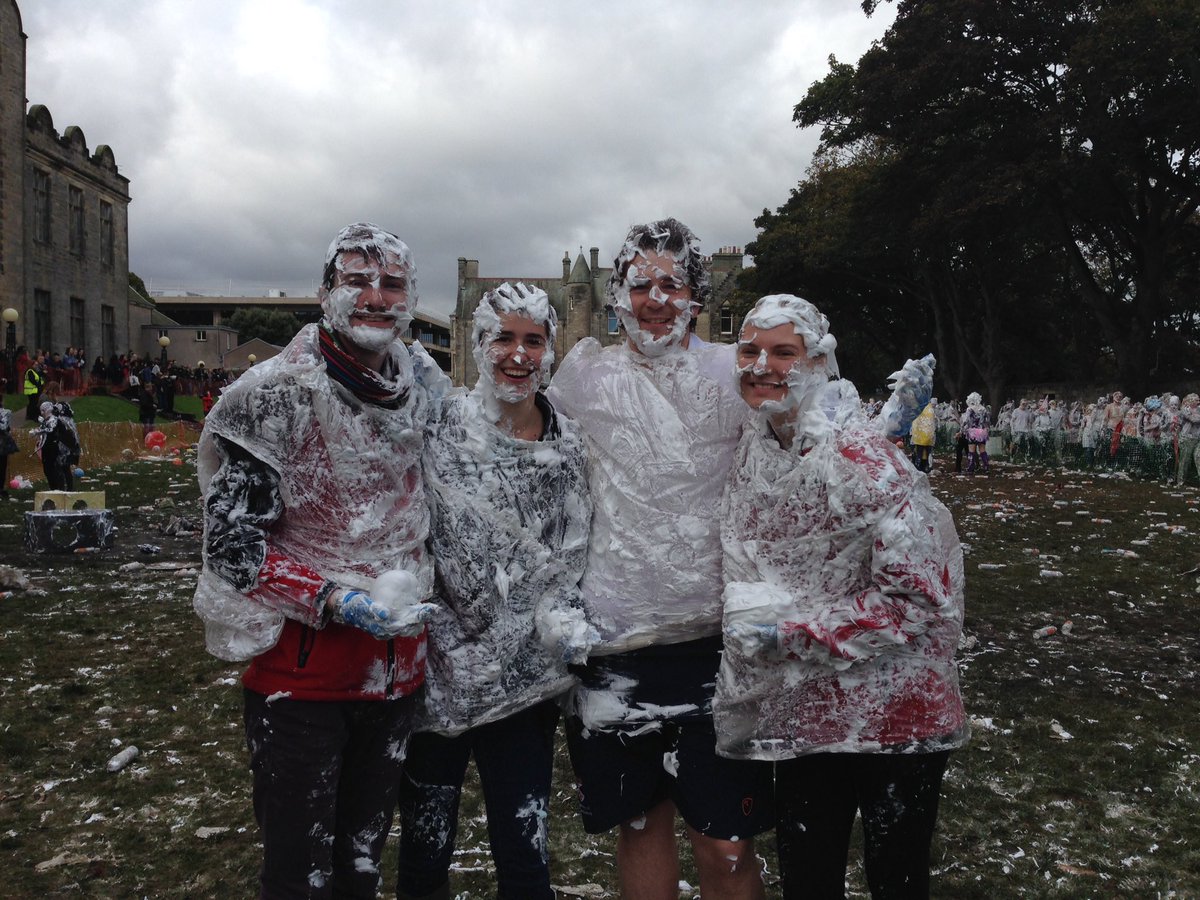 Love a good foam fight #raisin #foamface <a href="/StAPresident/">Barry Will, Association President</a> @StADoRep @StsPresident