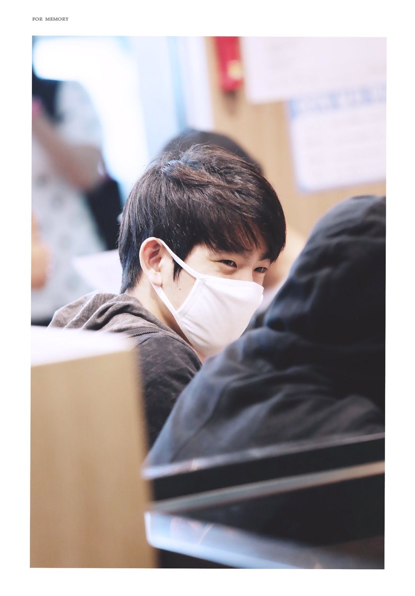 bubblegumm_pink's tweet photo. เวลารักใครมันต้องใช้เหตุผลด้วยเหรอ (ตอนที่11)
#ficblame
#MarkJin
#markjinfic
https://t.co/Mnq0Ewh1aL https://t.co/c8bnB3K8bF