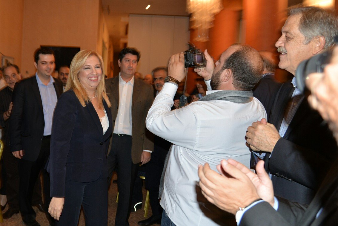 FofiGennimata's tweet photo. Βγαίνουμε ξανά μπροστά! 
Αυτή η νέα μεγάλη πορεία έχει ένα και μόνο στόχο: Να ξανασυναντηθούμε. #Χίος https://t.co/oOfPLyRob6
