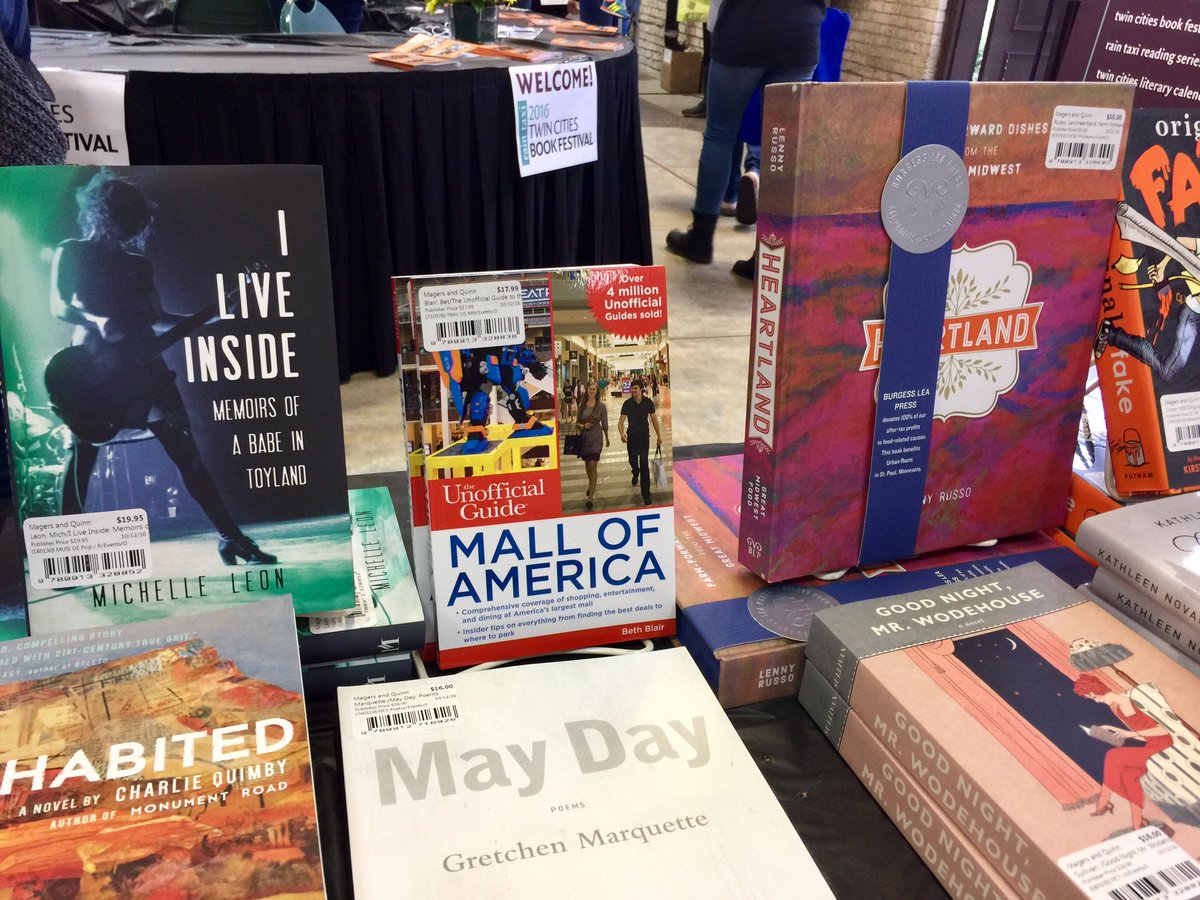 BethBlair's tweet photo. I spy The Unofficial Guide to Mall of America #TCBF @RainTaxiReview @TheUGseries #books https://t.co/OFxRXf8WNn