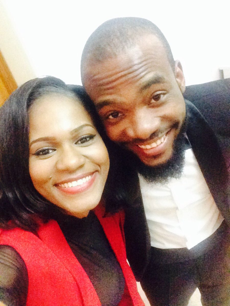 PrincessAbsurda's tweet image. 12 octubre 🎉