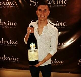 MauriOurWinner's tweet photo. Nuestro Amor Por Vos Es Inmensamente Grande ❤ https://t.co/i6zpCSOavH